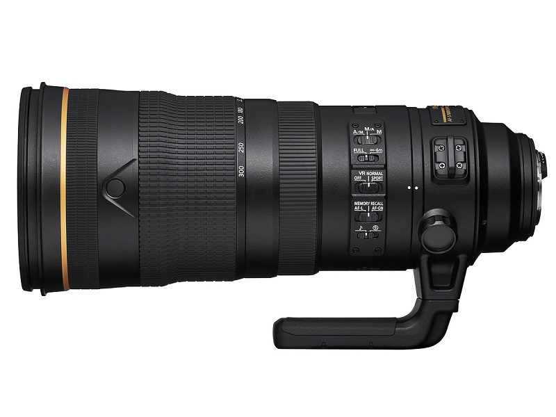 لنز Nikon 120-300mm F2.8E